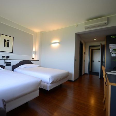 Hotel Mamiani & Relaxing Spa Urbino Quarto foto