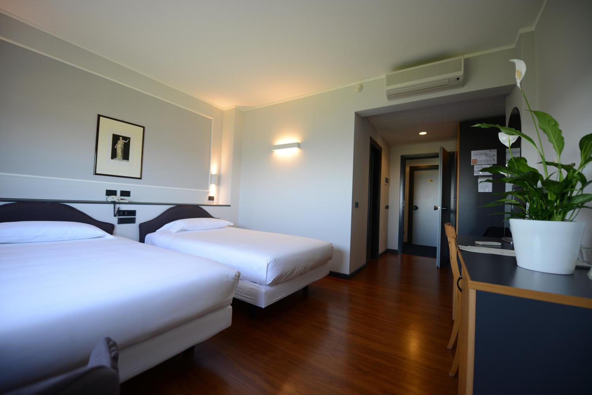 Hotel Mamiani & Relaxing Spa Urbino Quarto foto